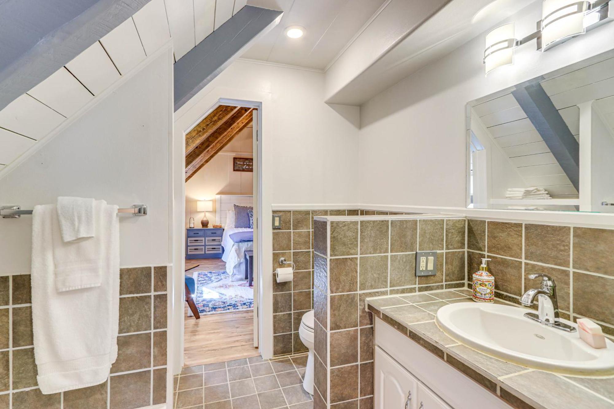 Dog-Friendly Hiawassee Cabin With Decks And Fire Pit! المظهر الخارجي الصورة